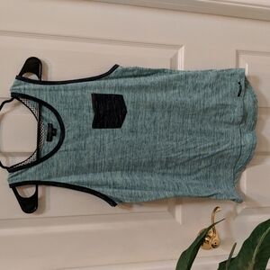 🐢Ocean Current Women's Tank Top w/Breast Pocket Size Medium